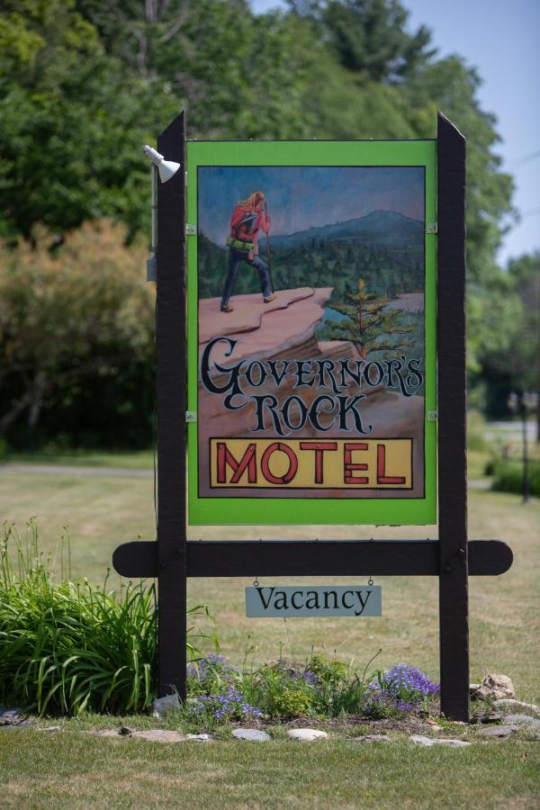 Governor's Rock Motel Shaftsbury Exteriör bild
