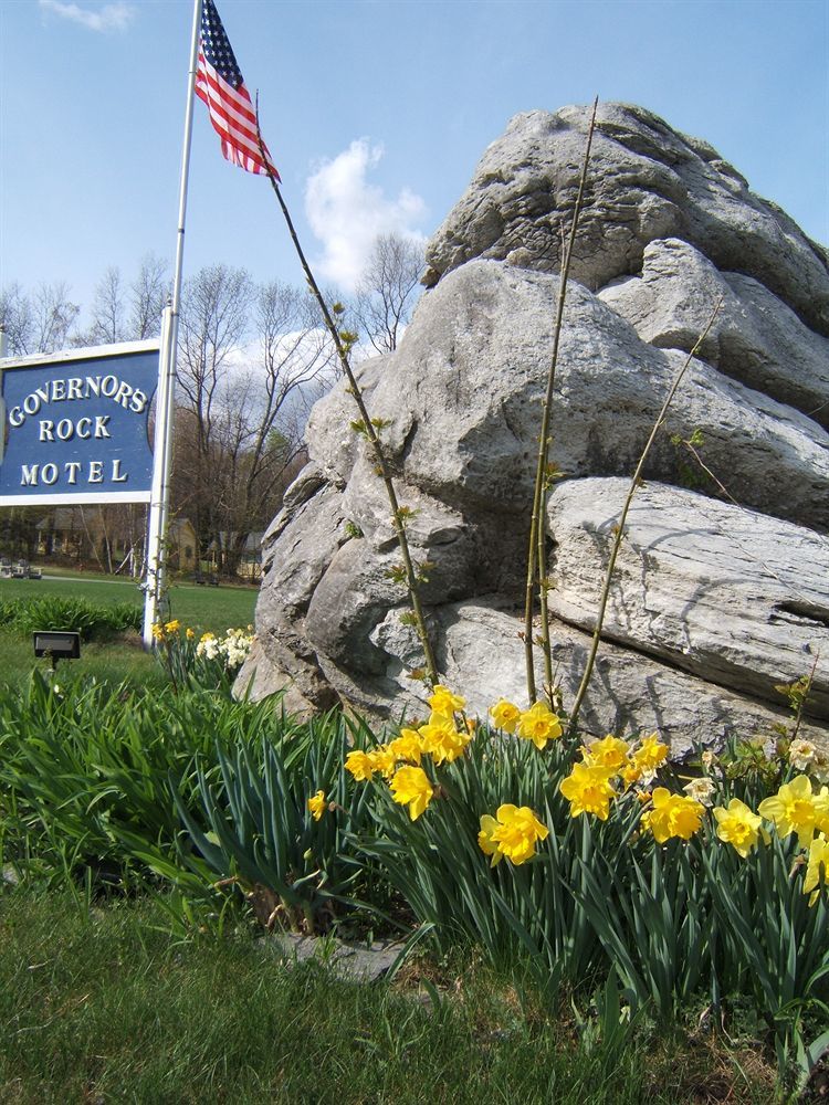 Governor's Rock Motel Shaftsbury Exteriör bild